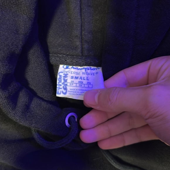 Champion Hoodie Embroided Logo Used Size Men Small - Picture 2 of 3